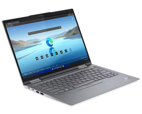 Lenovo ThinkPad X1 Yoga Gen 7 2-in-1-laptop, schuin geplaatst voor zicht op de poorten aan de linkerzijkant.