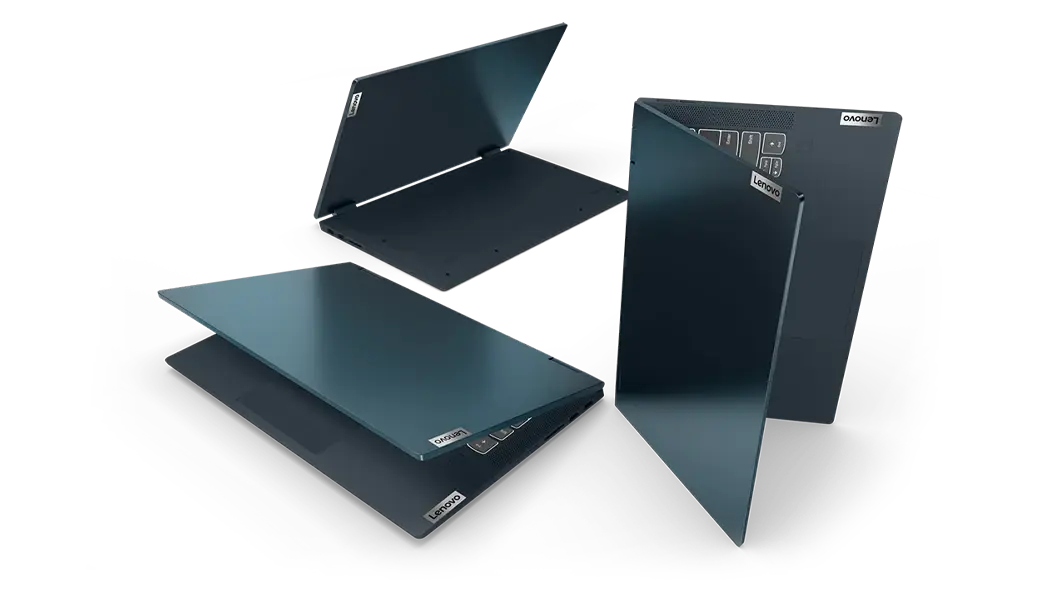 Imagen de 3 laptops IdeaPad Flex 5 (15&quot;, AMD) semi cerradas, se ve teclado retroiluminado opcional