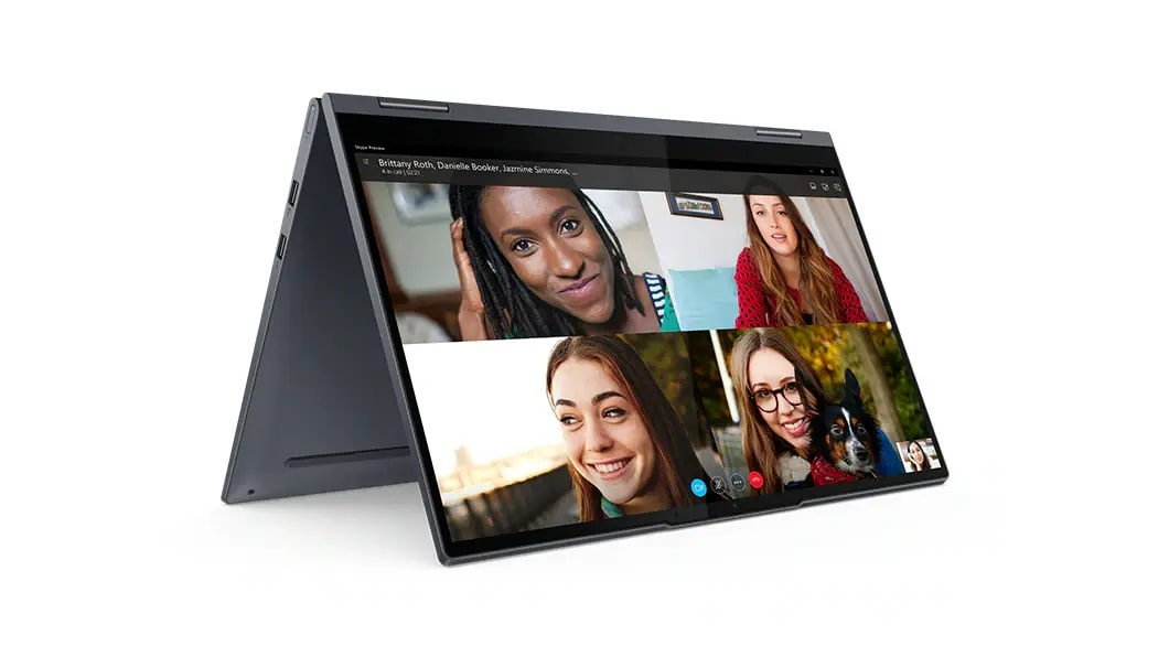 Imagen de la laptop 2 en 1 Yoga 7i (15.6”, Intel) en modo carpa o tienda en color dark moss