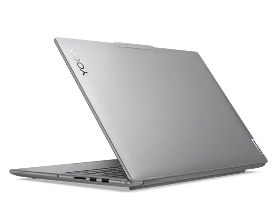 Vue arrière droite en angle du Lenovo Yoga Pro 9i Gen 9 (16 Intel), partiellement ouvert