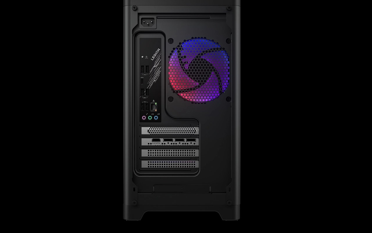 Rear view of Lenovo Legion Tower 5 Gen 10 (30L AMD) tower boasting its versatile ports for seamless connectivity & peak productivity מחשב נייח Legion T5&nbsp;30AGB10 90YJ0047YS&nbsp;מבית Lenovo