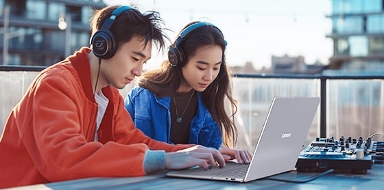Lenovo Education 