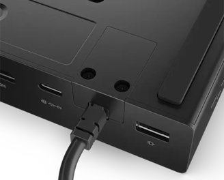 ThinkPad USB 4 Smart Dock 5500 (135W adapter) | 40BC0135US | Lenovo US