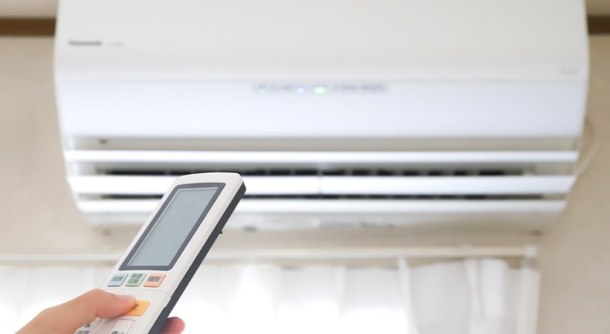 エアコンの設定温度を低めにする