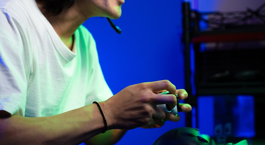 ホビー｜新作ゲームをパソコンで遊ぶ