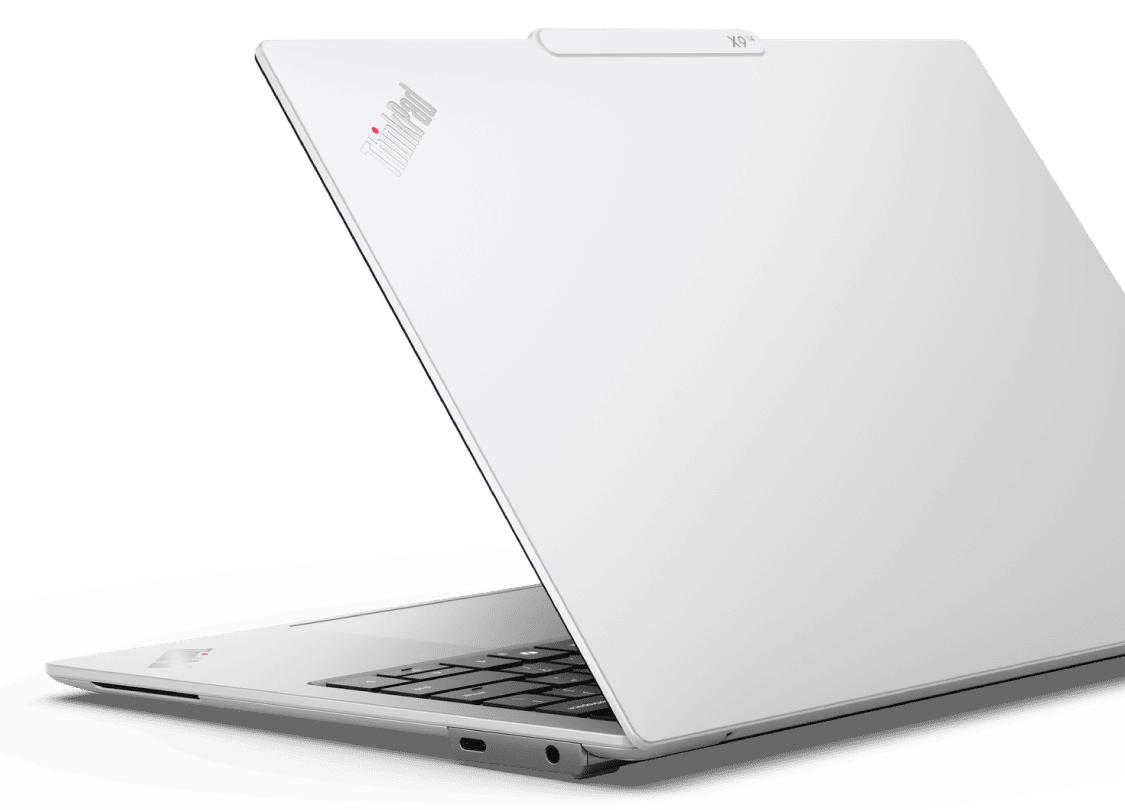 ほぼ未使用★32GB 有機EL Thinkpad X9 ホワイト This Lenovo ThinkPad in white has been on my mind since I tried it