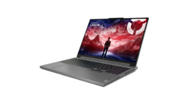 Notebook Legion Slim 5 abierta de frente