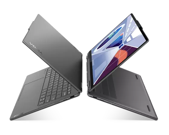 Portable Lenovo Yoga 7i Gen 8 en mode portable orienté à gauche, Portable Yoga 7i Gen 8 en mode présentation vers la droite
