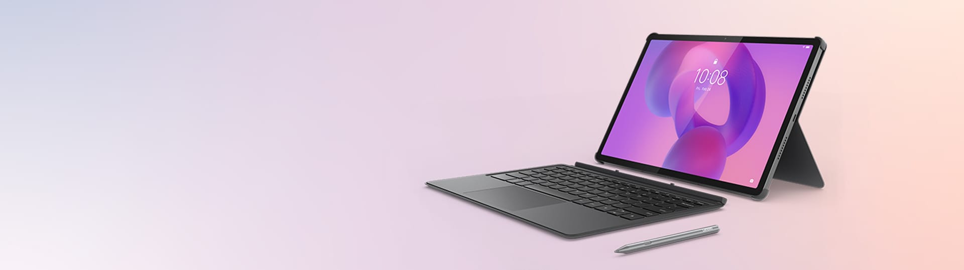 Lenovo Idea Tab Pro avec un boîtier, un clavier et un stylet sur une surface plane.