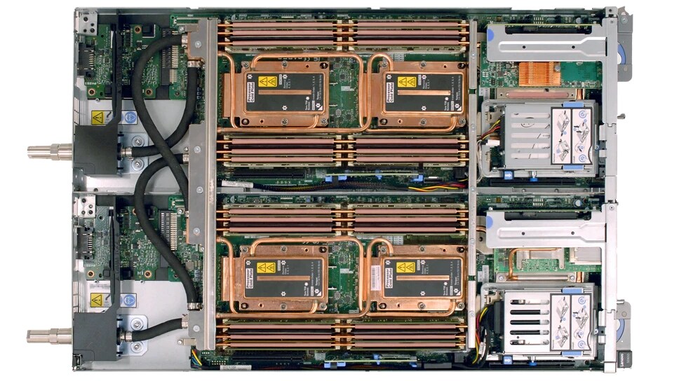 Lenovo ThinkSystem SD650 High-Density Server - Cover off, top facing right