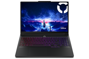 Vue avant du portable Lenovo Legion Pro 7i avec clavier rétroéclairé RVB et affichage de jeu réaliste.