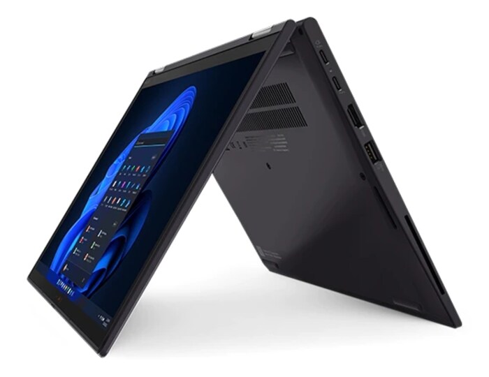 ThinkPad X13 Yoga Gen 3 (第12世代インテル) | コンパクトな13.3 型