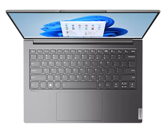 Bovenaanzicht van Yoga Slim 7 Pro Gen 7 (14" AMD) laptop, geopend, met een deel van het scherm met Windows 11 en volledig toetsenbord