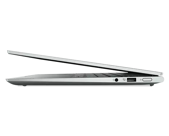 Vue latérale droite du portable Yoga Slim 7 Pro Gen 7 (14" AMD) entrouvert, montrant les ports et le bouton de mise sous tension