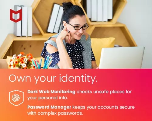 Lenovo McAfee® LiveSafe™, 15-Month Protection and Secure Password Management for Unlimited Devices