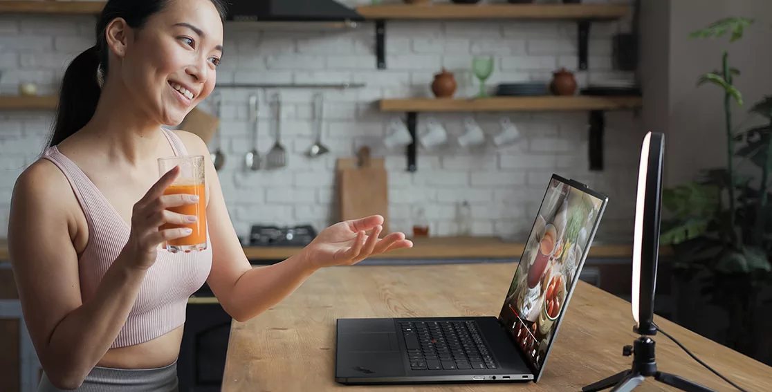 ThinkPad Z16 (16″ AMD) | Performance powerhouse made partly from ThinkPad Z16 (16″ AMD) | Performance powerhouse made partly from