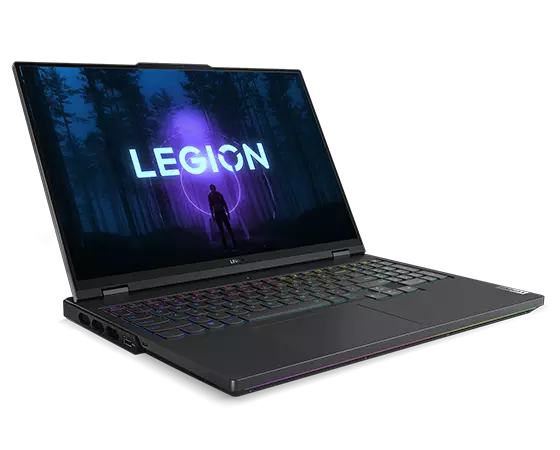 Legion Pro 7i Gen 8 (16" Intel), Ansicht von vorne, nach rechts gerichtet