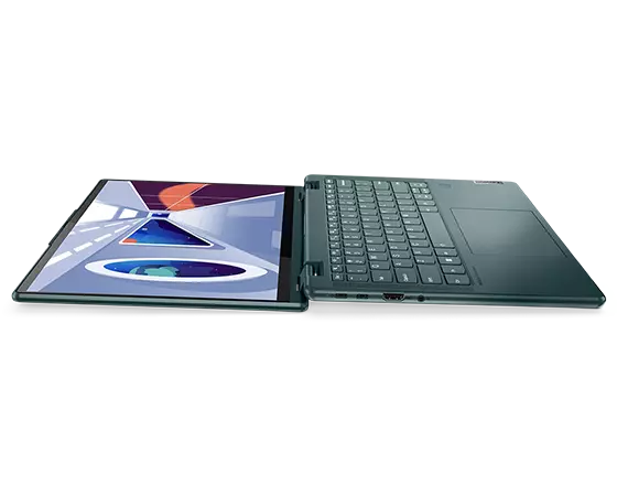 Notebook Yoga 6 di ottava generazione in modalità a 180°