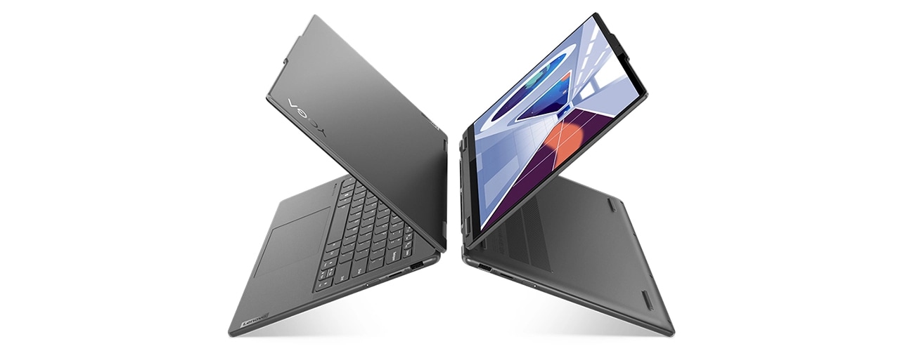 Ноутбук Yoga 7i Gen 8 у режимі ноутбука обличчям ліворуч, ноутбук Yoga 7i Gen 8 у режимі презентації обличчям праворуч