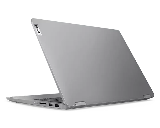 Achteraanzicht van de Abyss Blue IdeaPad Flex 5i in de laptopstand met het Lenovo-logo op de klep.