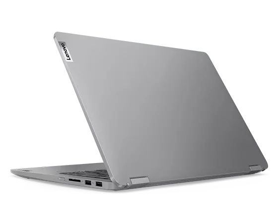 IdeaPad Flex 5i in Abyss Blue im Laptop-Modus, Ansicht von hinten mit Blick auf das Lenovo Logo auf dem Gehäusedeckel.